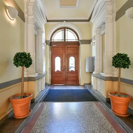 Klimentska 52 Apartman